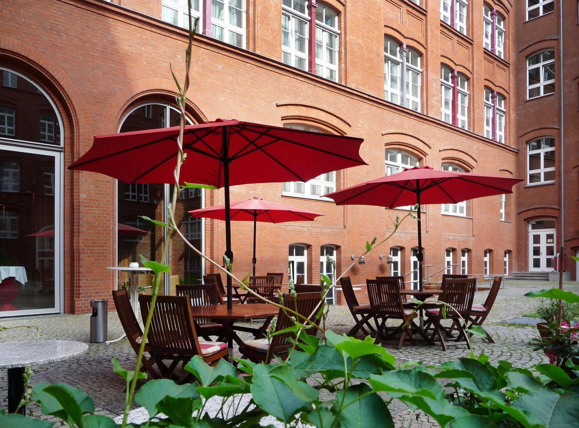 Hotel Berlin Ostbahnhof Exteriér fotografie